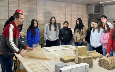 L’alumnat d’HMC visita l’Arxiu Comarcal de l’Alt Penedès