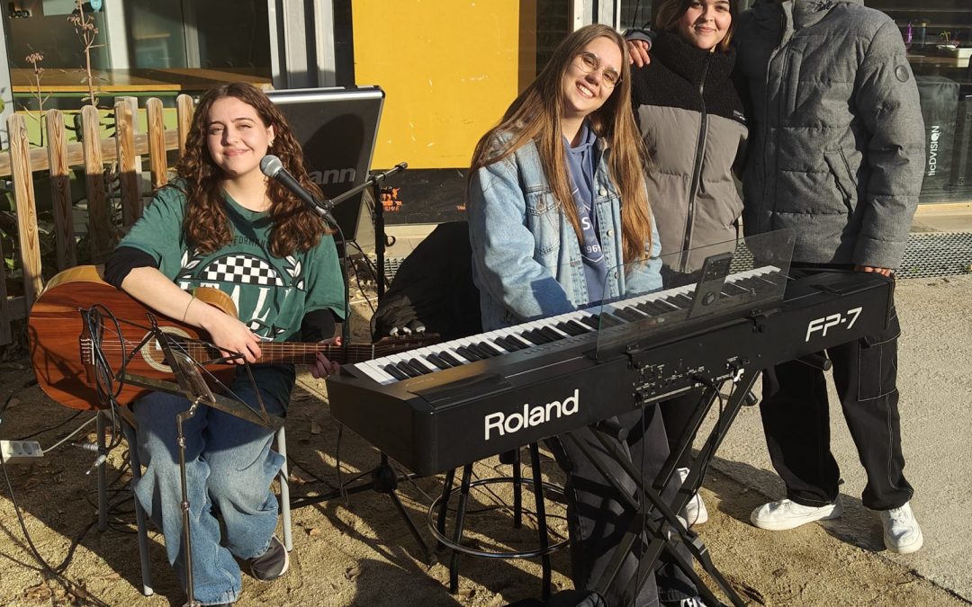 Gaudeix de música en directe al Milà!