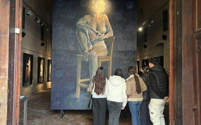 Visita a l’exposició de pintura “Heretges, dones dissidents” a l’Església de St.Joan