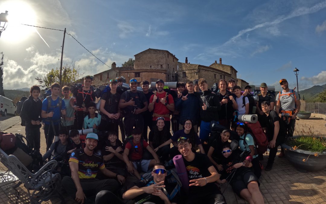 L’alumnat de 1r de GUIAMN completa la primera Travessa del curs amb èxit
